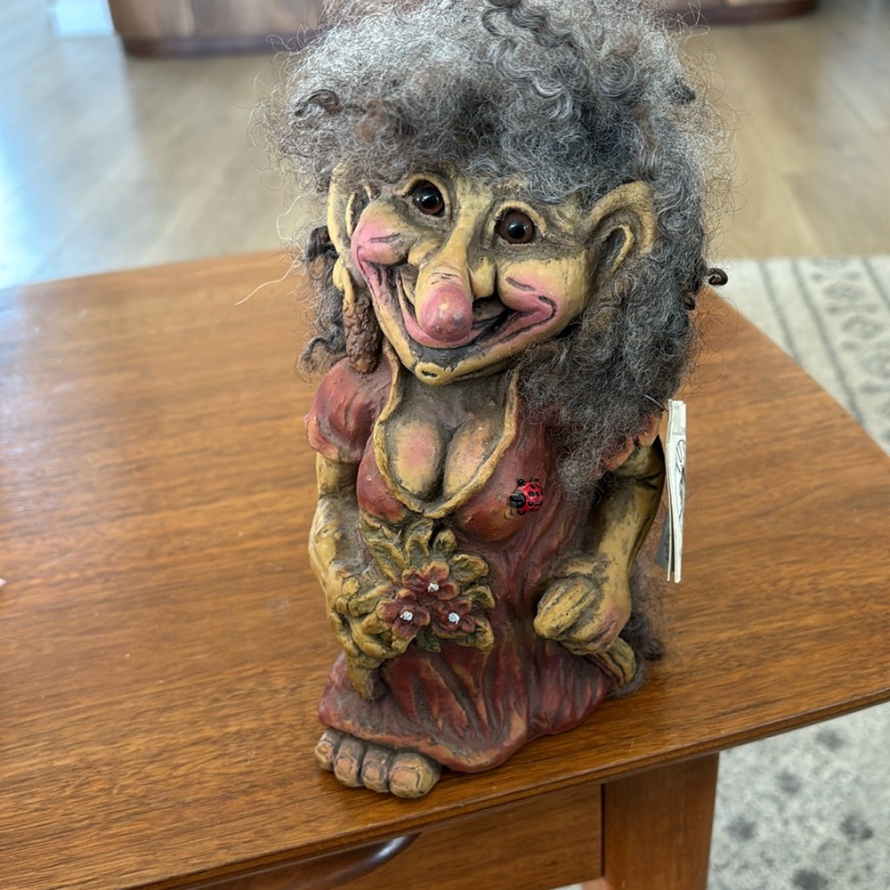 Vintage Tusse troll